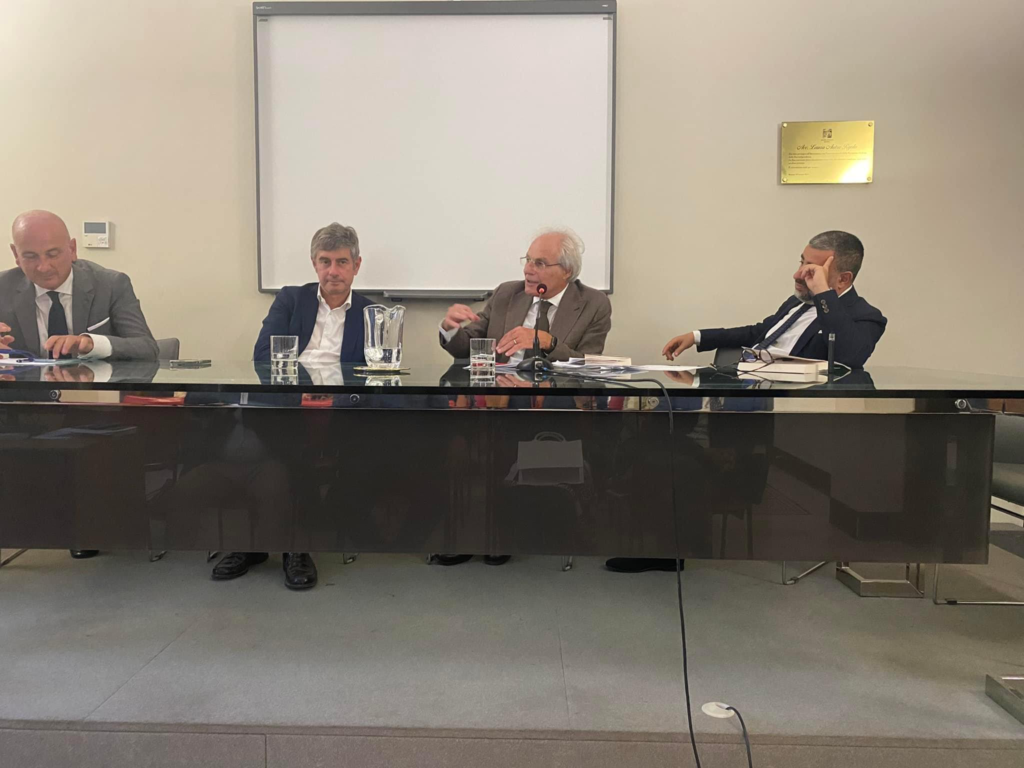 Stefano Zurlo a Messina, “Il nuovo libro nero della Magistratura”